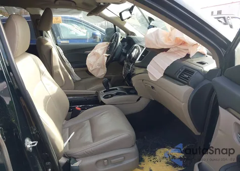 2018 Honda Pilot Ex-L z USA, uszkodzony, nr VIN 5FNYF6H53JB036966